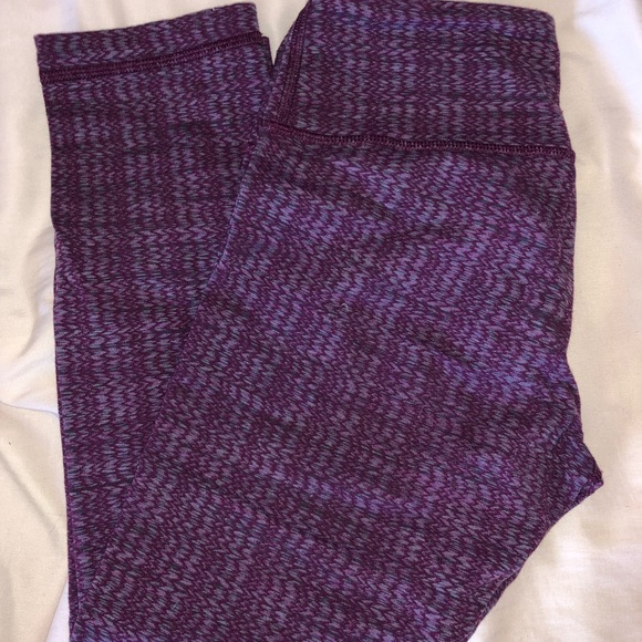 Lulu Lemon Leggings - Picture 2 of 2